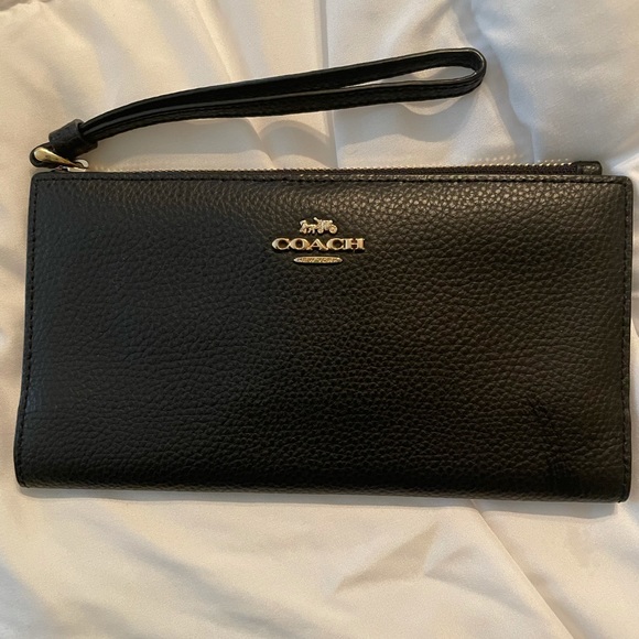 Coach Wallet - Picture 1 of 5